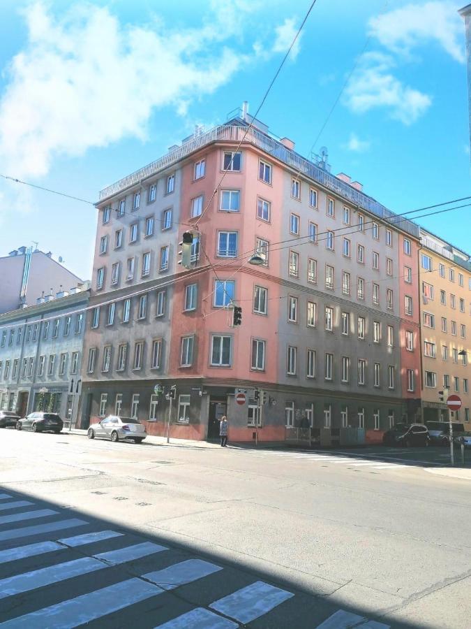 Hostel Favoriten-rooms Wien
